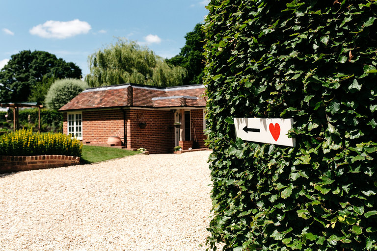 Long Barn Wedding In Hampshire Gallery Derbyshire Wedding