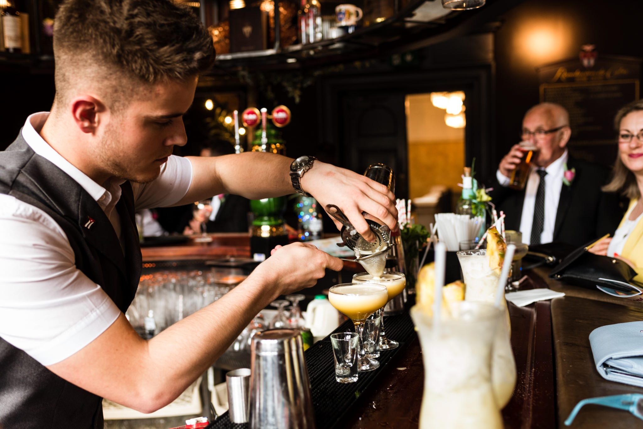 barman preparing cocktails